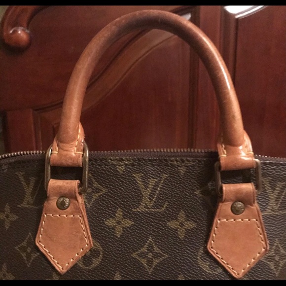 Vintage Louis Vuitton Alma - Picture 3 of 8